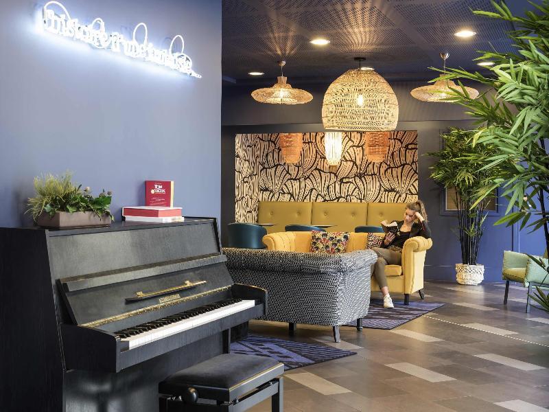Aparthotel Adagio La Défense Courbevoie image