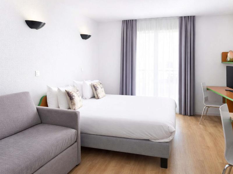 Aparthotel Adagio access Paris Maisons-Alfort image