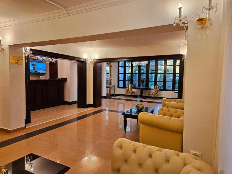 Hotel Royal Plaza image