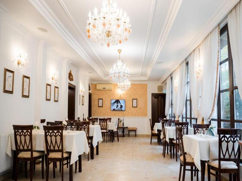 Hotel Royal Plaza image