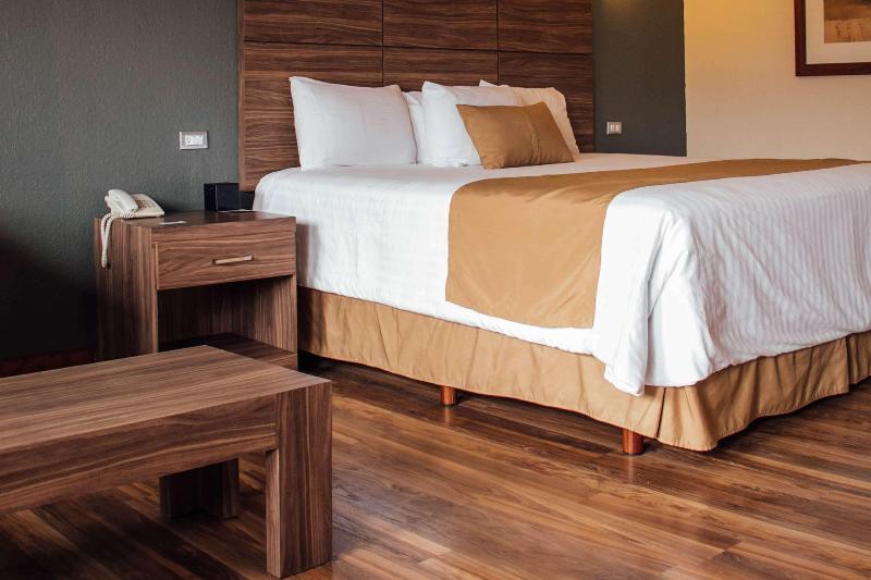 Best Western Cumbres Inn Cd. Cuauhtemoc image