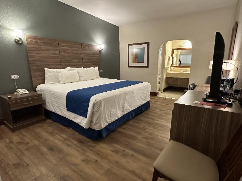 Best Western Cumbres Inn Cd. Cuauhtemoc image