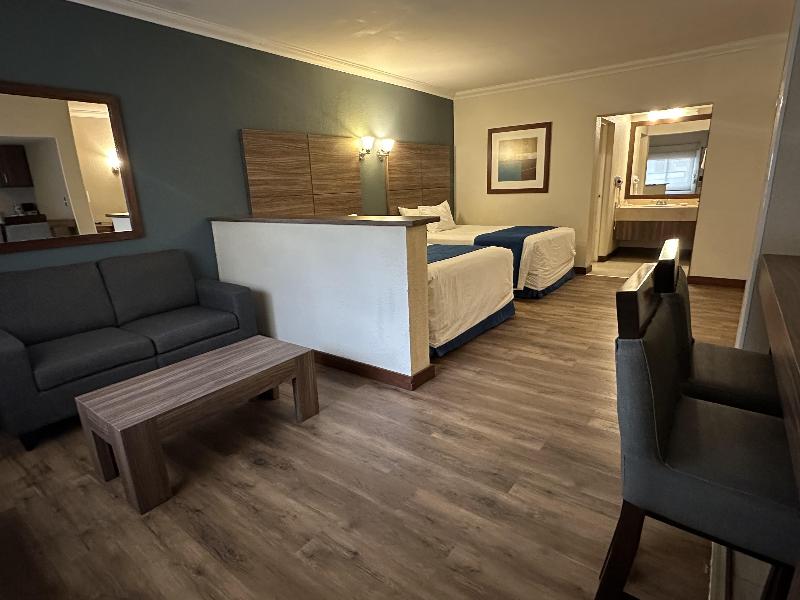 Best Western Cumbres Inn Cd. Cuauhtemoc image