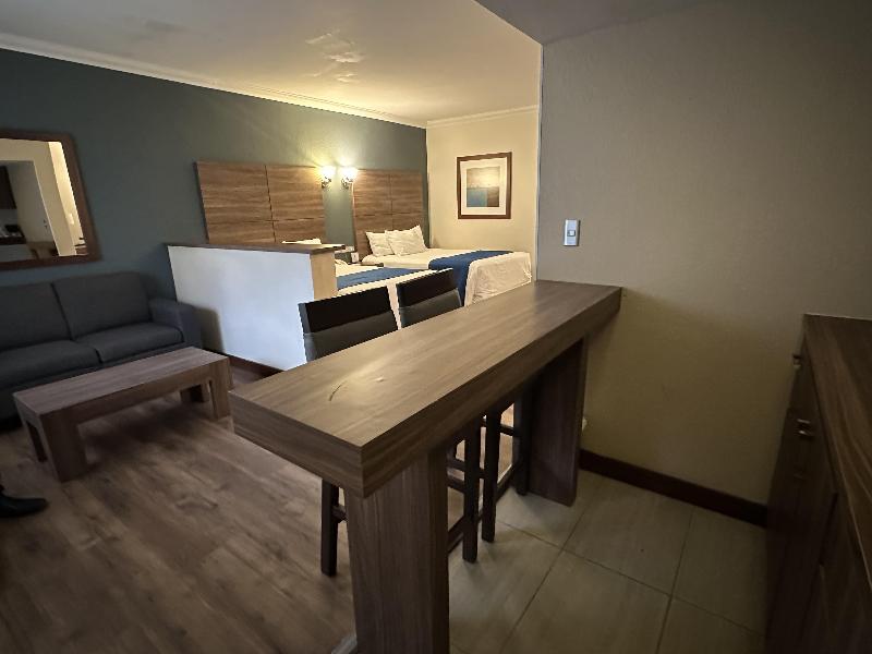 Best Western Cumbres Inn Cd. Cuauhtemoc image