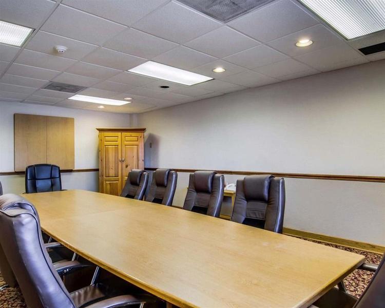 Quality Hotel And Conference Center image