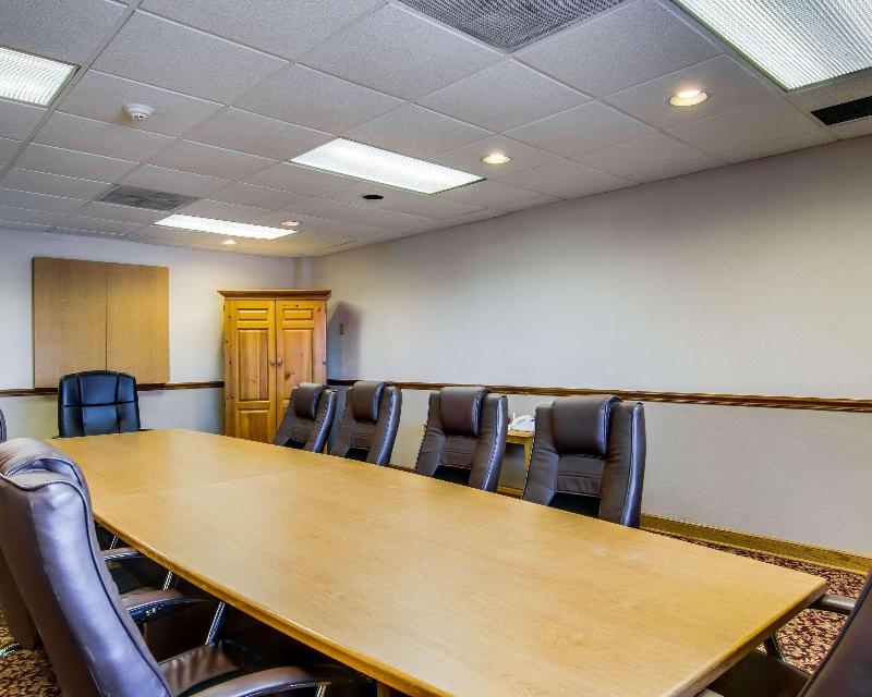 Quality Hotel And Conference Center image