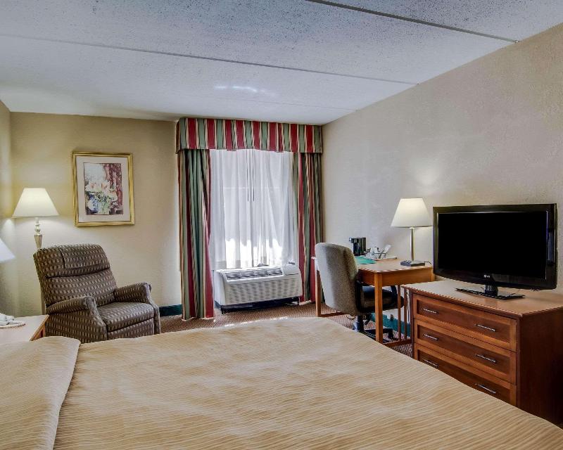 Quality Hotel And Conference Center image