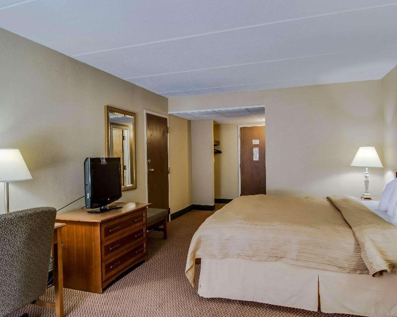 Quality Hotel And Conference Center image
