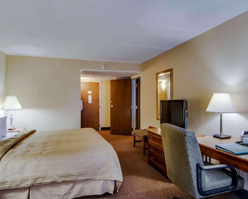 Quality Hotel And Conference Center image
