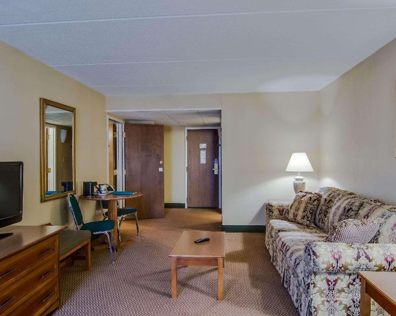 Quality Hotel And Conference Center image