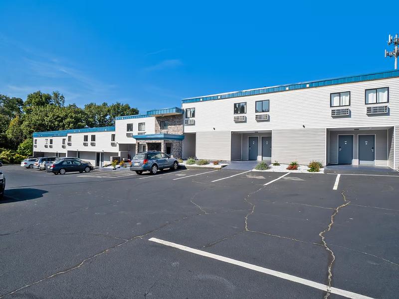 Rodeway Inn Moosic - Scranton image