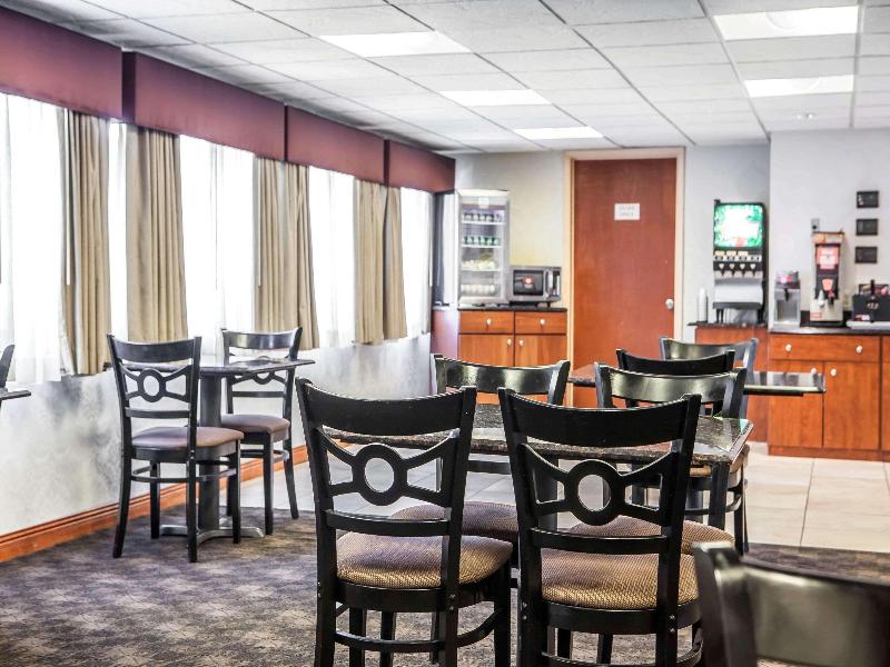 Comfort Inn Feasterville - Trevose image