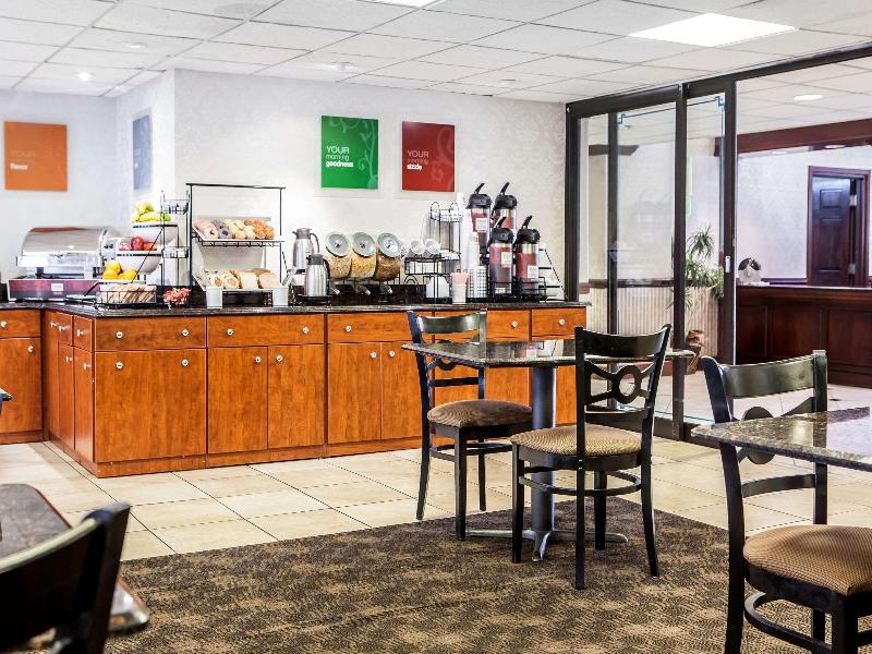 Comfort Inn Feasterville - Trevose image