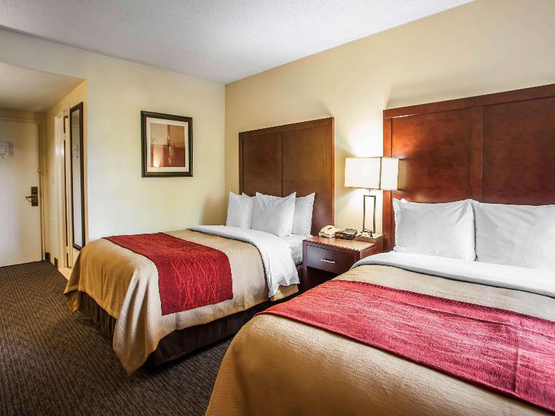 Comfort Inn Feasterville - Trevose image