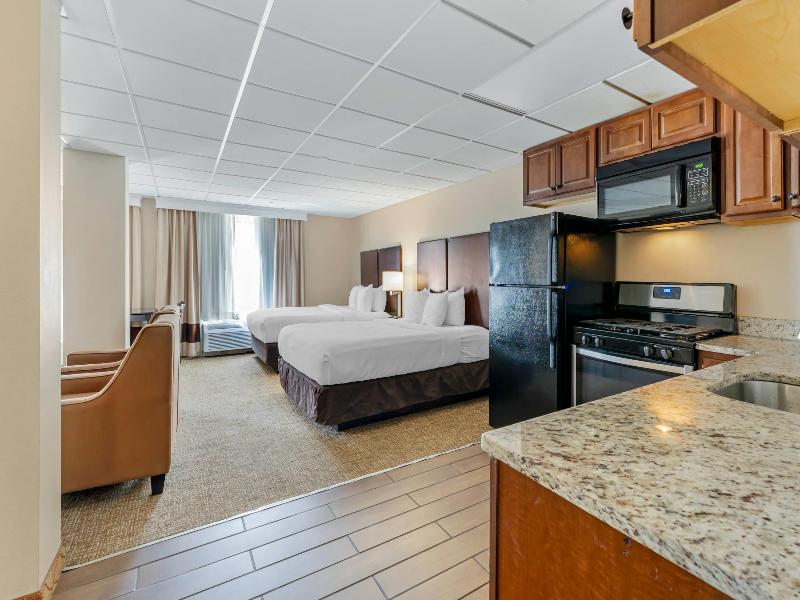 Comfort Inn & Suites Triadelphia - Wheeling image