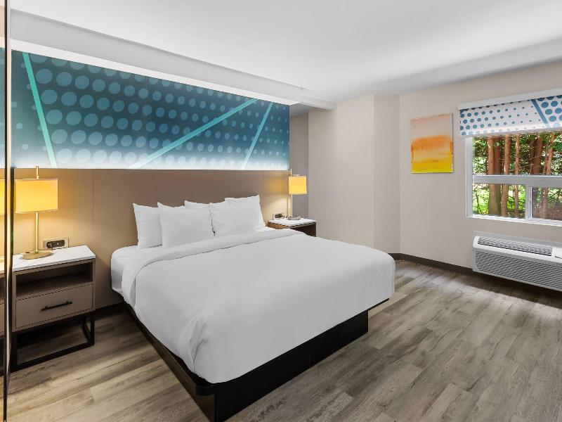 Comfort Inn Bracebridge image