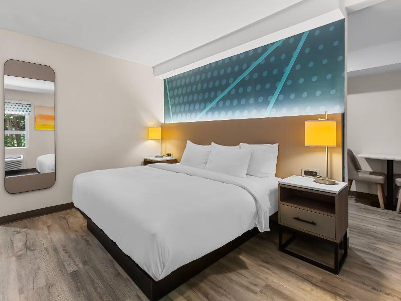 Comfort Inn Bracebridge image