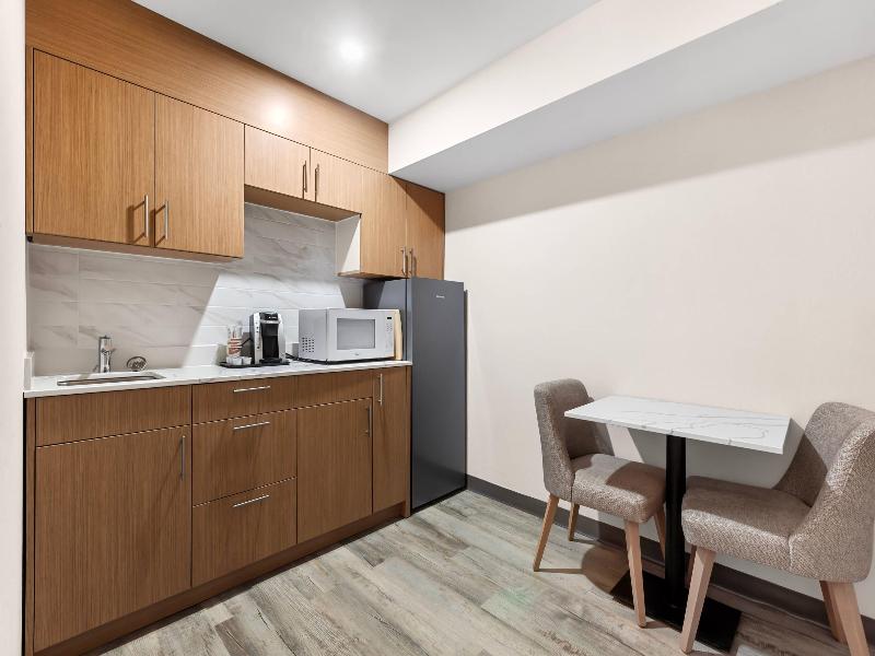 Comfort Inn Bracebridge image
