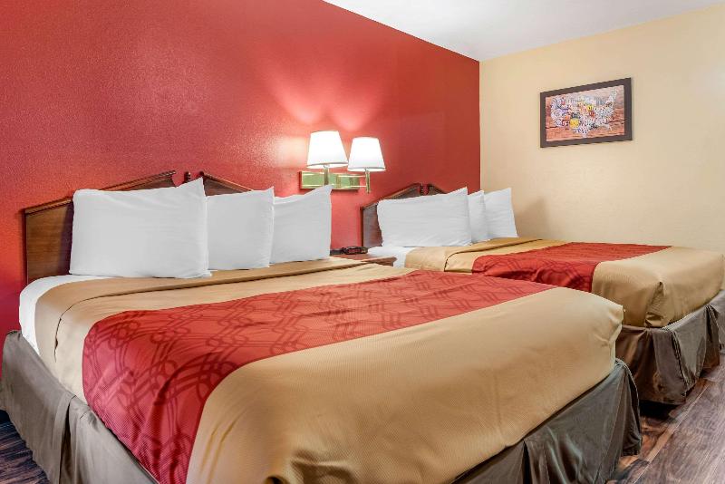 Rodeway Inn Jeffersonville image