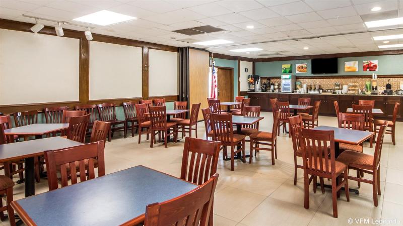 Quality Inn Ponca City Route 77