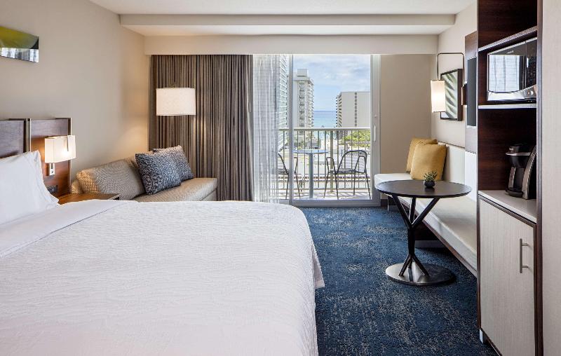 Hilton Garden Inn Waikiki Beach