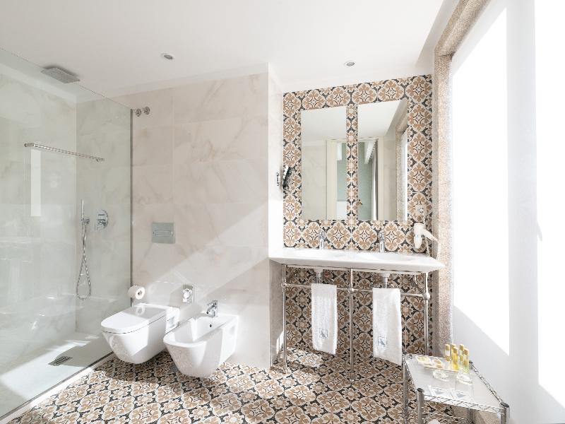 Eurostars Porto Douro image