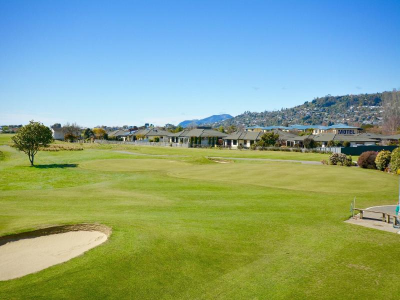 Greens Motel - A Putt Away from the Green image
