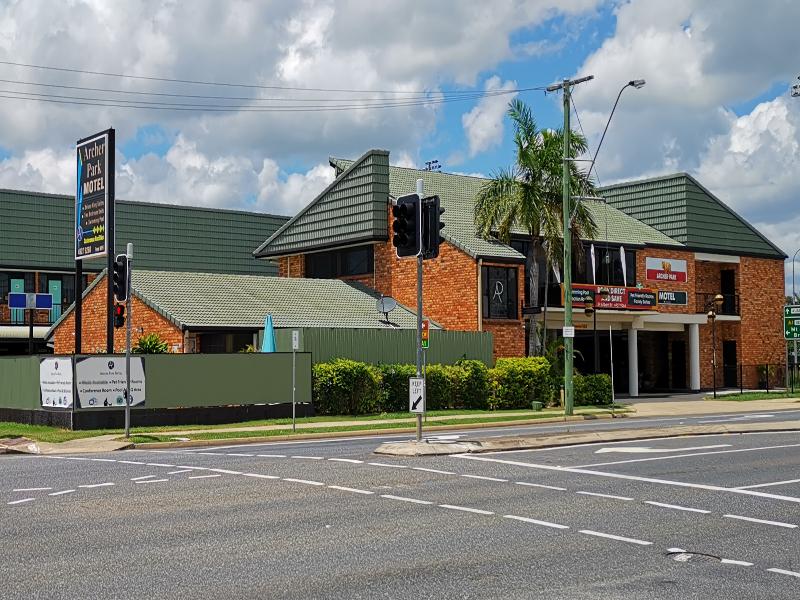 Archer Park Motel image