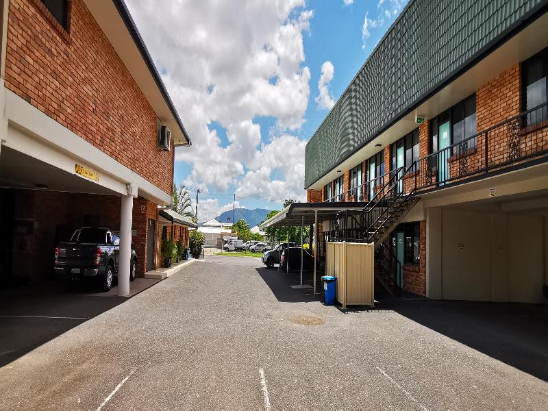 Archer Park Motel image