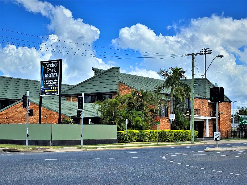 Archer Park Motel image