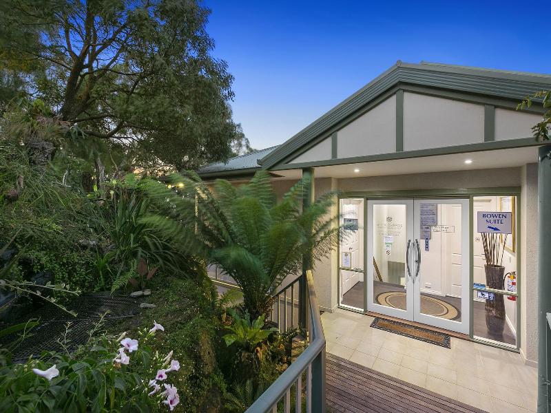 Arthurs Superb Views Luxury Retreat image