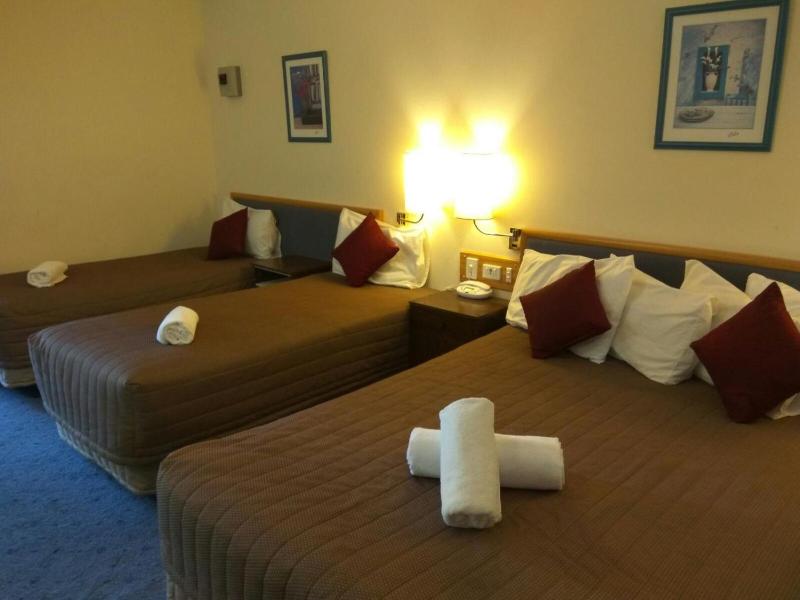 Australia Park Motel image