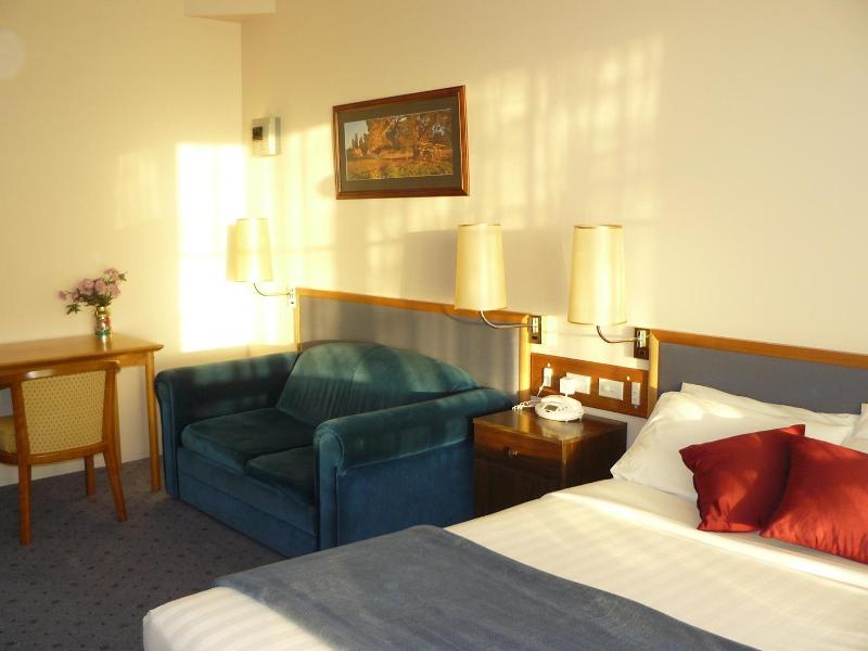 Australia Park Motel image