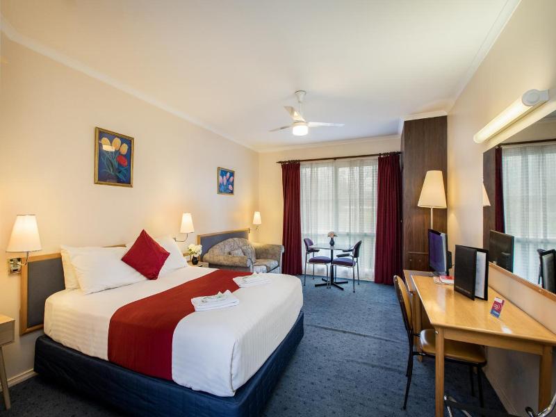 Australia Park Motel image