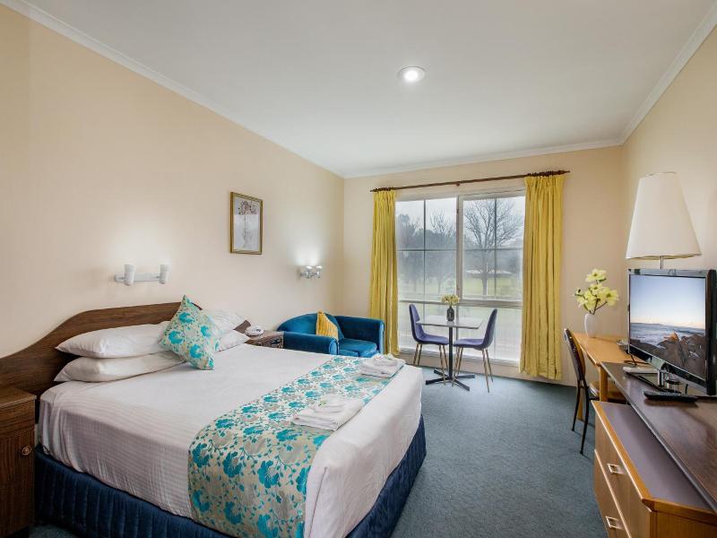 Australia Park Motel image