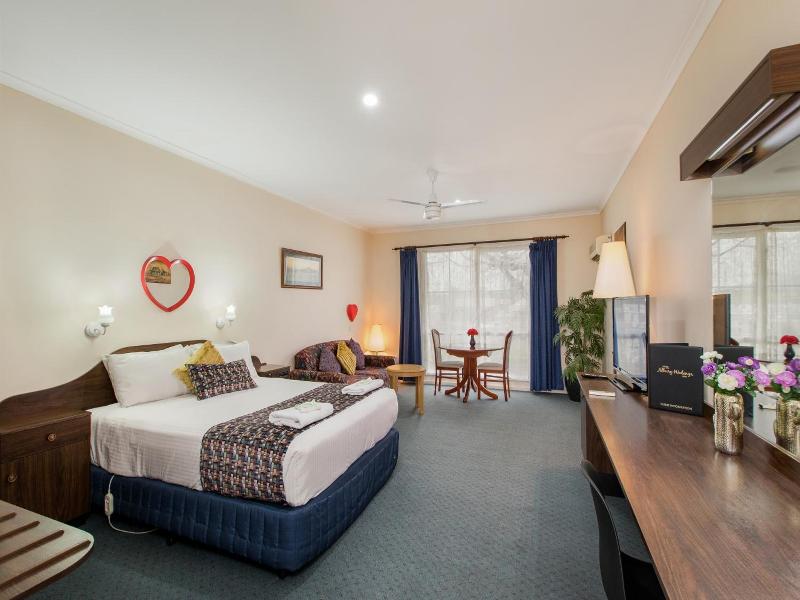 Australia Park Motel image