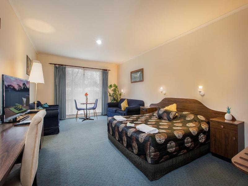 Australia Park Motel image