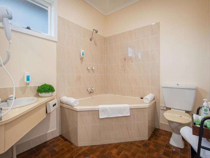 Australia Park Motel image