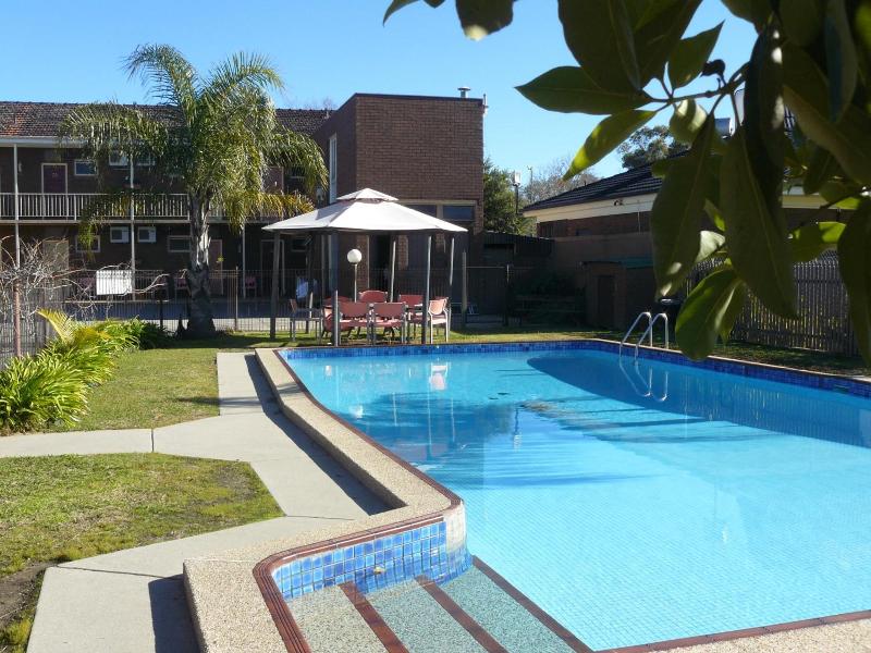Australia Park Motel image