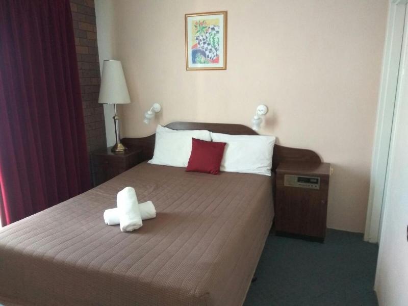 Australia Park Motel image