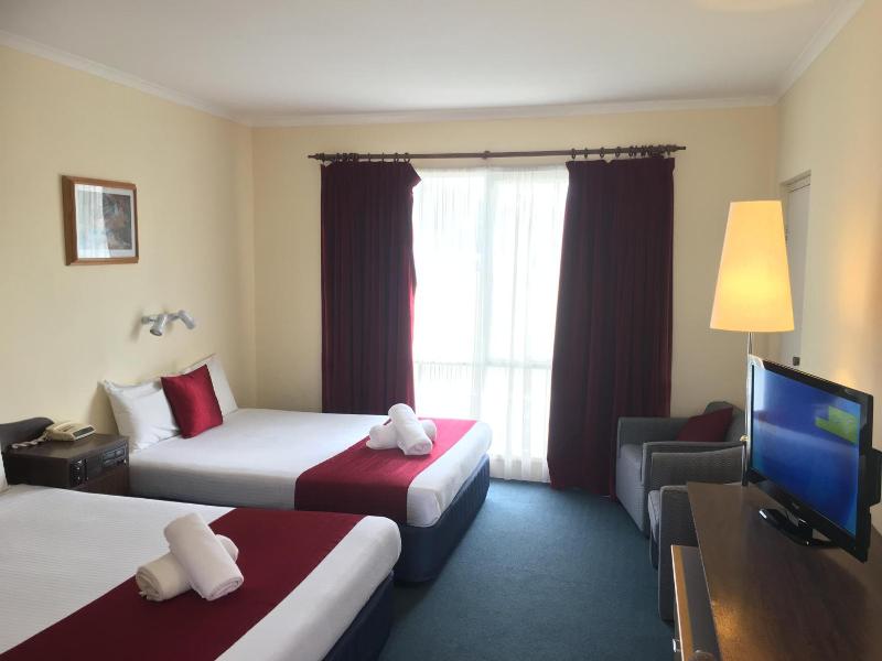 Australia Park Motel image