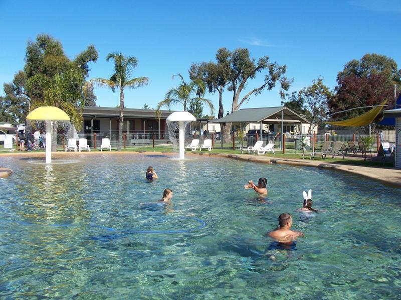 BIG4 YarrawongaMulwala Lakeside Holiday Park en Murray Valley