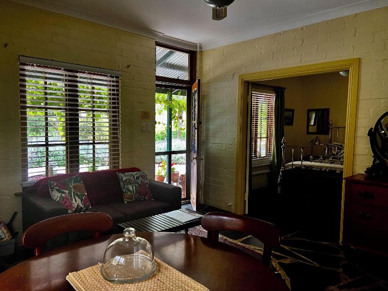 Battunga Bed and Breakfast