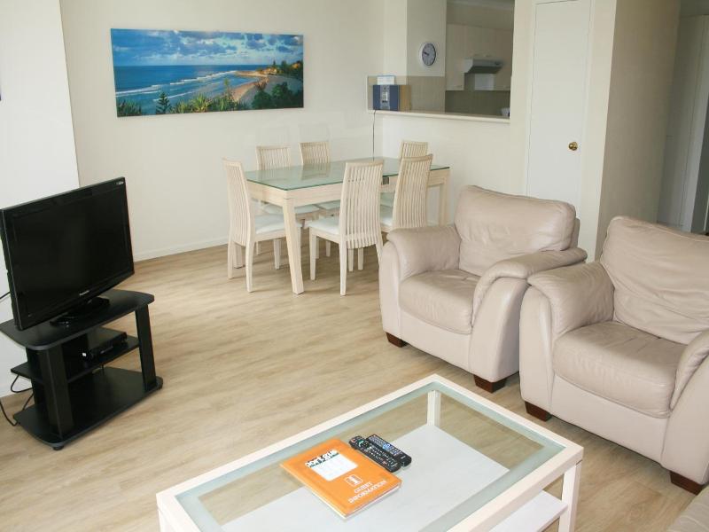 The Bay Apartments Coolangatta image