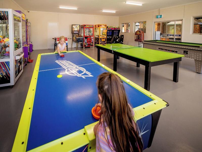 Beachside Holiday Park image