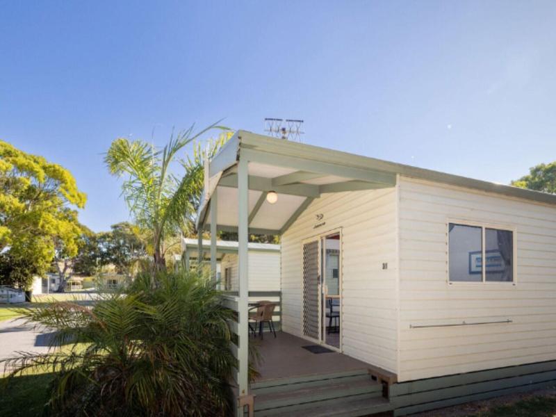 Beachside Holiday Park image