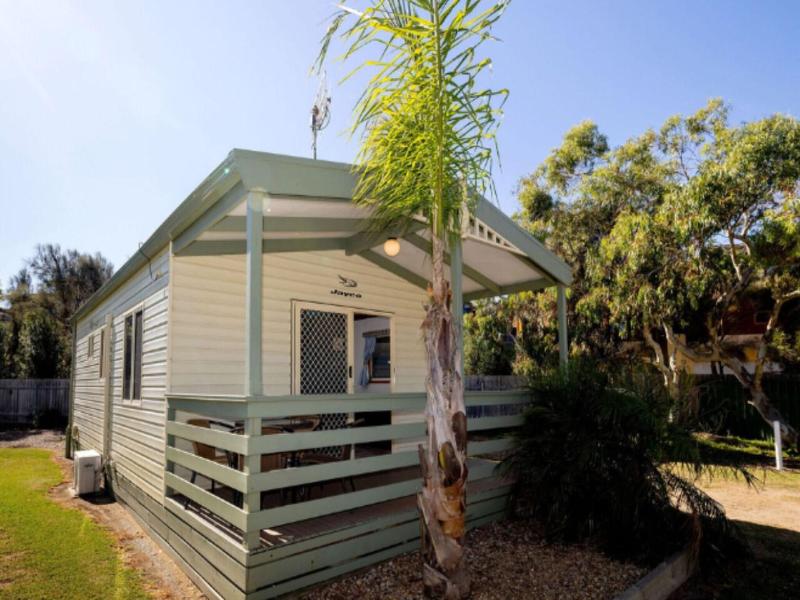 Beachside Holiday Park image