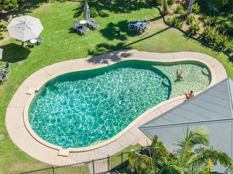 Byron Lakeside Holiday Apartments image