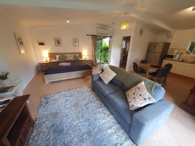 Clandulla Cottages and Farmstay image