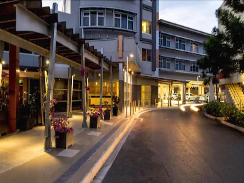 The Colmslie Hotel image